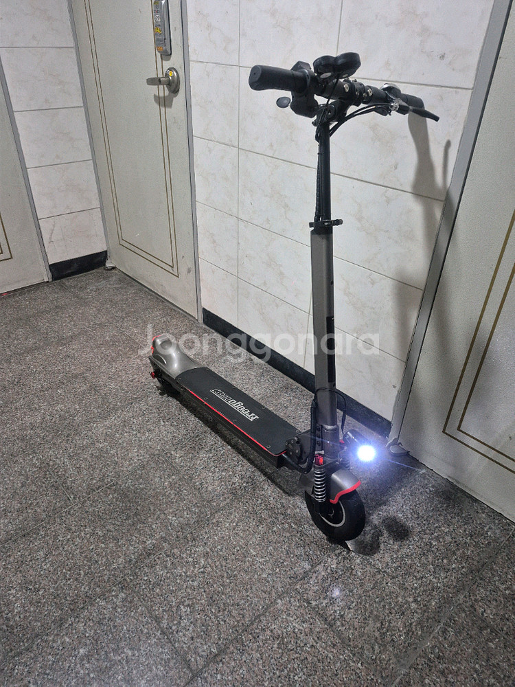 전동킥보드 프리고다이렉트 36v 10Ah--0