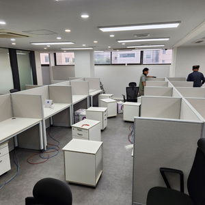 [신품]사무용가구 강남전시장 화이트 사무용책상