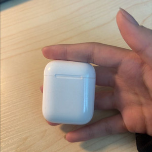 애플 에어팟 2세대