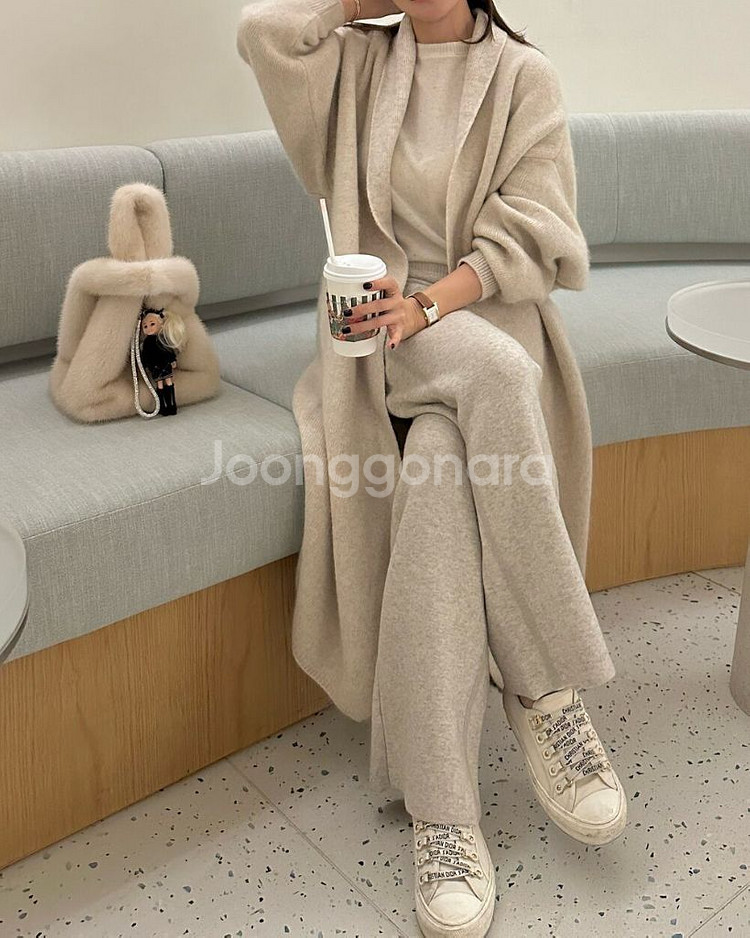 디어로즈 캐시미어 니트 + 팬츠 셋업 수입의류--1