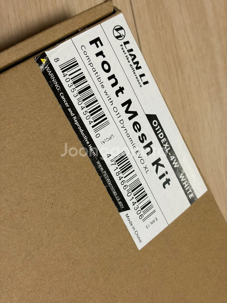 리안리 O11D EVO XL 화이트 메쉬 킷 포함--5