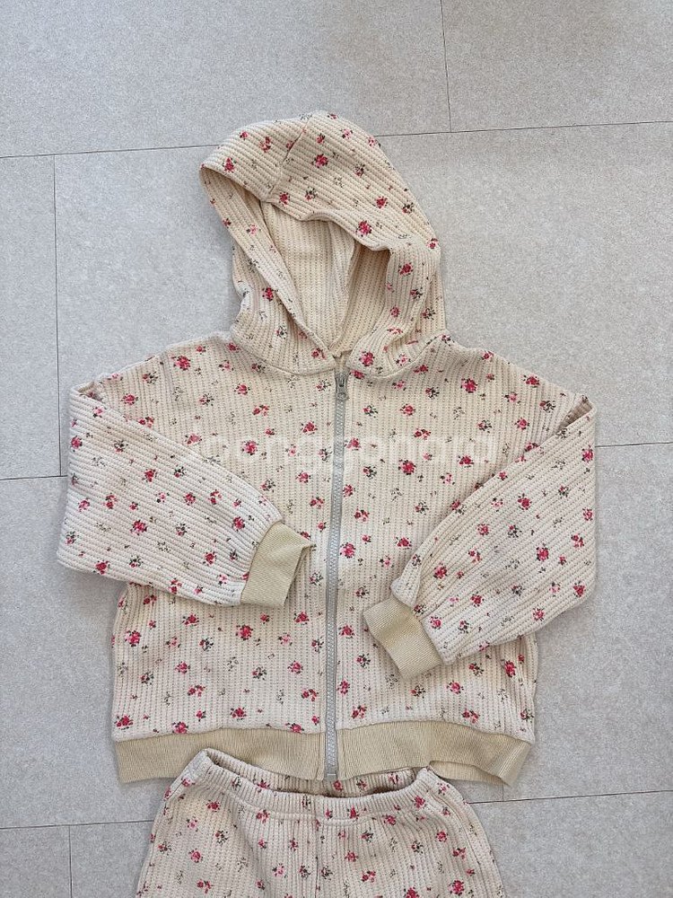 플라잉페페 상하복외 1 여아 100-110--6