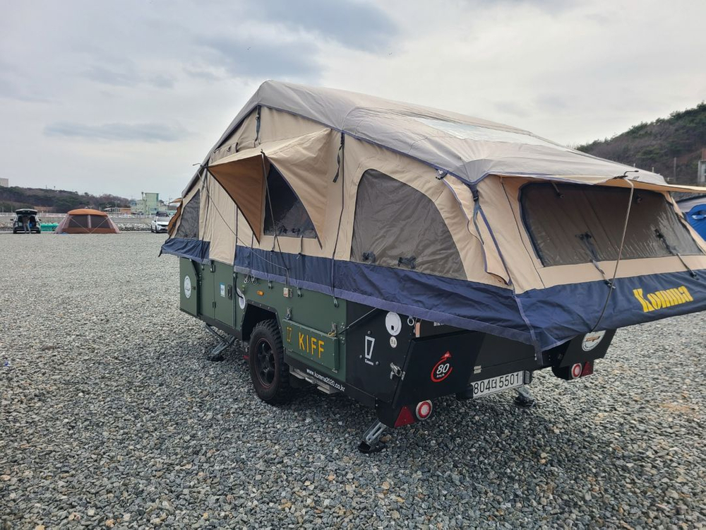 22년식 캠핑 콤마 키프 텐트트레일러 판매 이미지