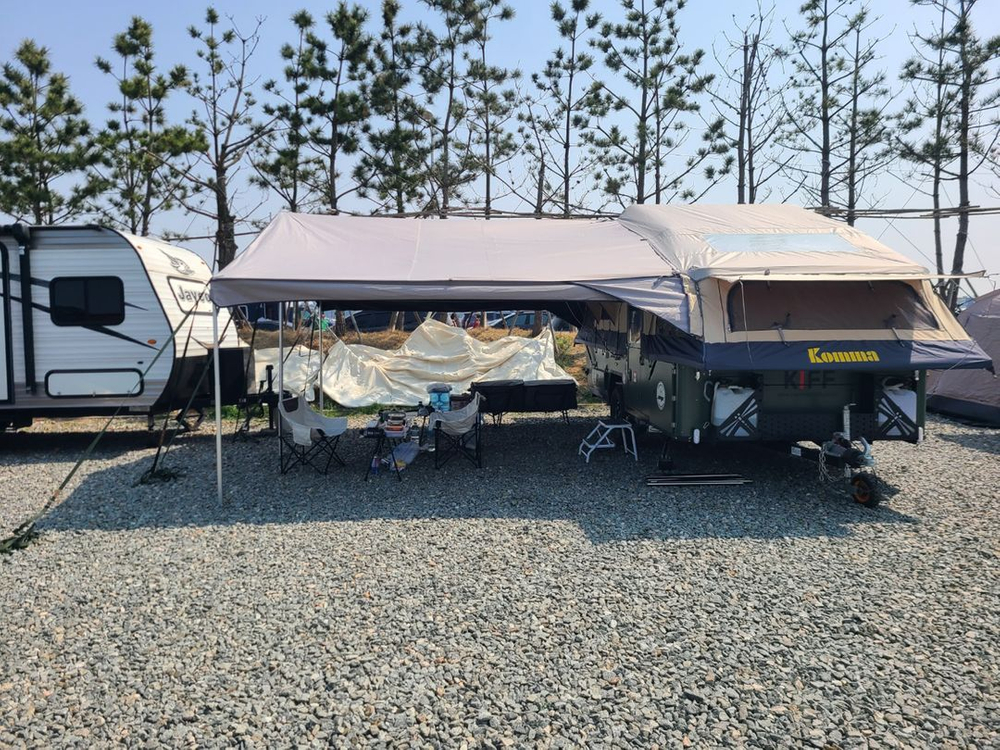 22년식 캠핑 콤마 키프 텐트트레일러 판매 이미지