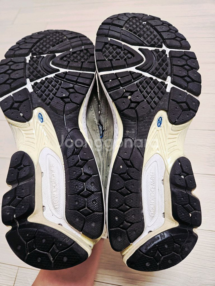 [265] 뉴발란스 2002R 쿨 그레이--9