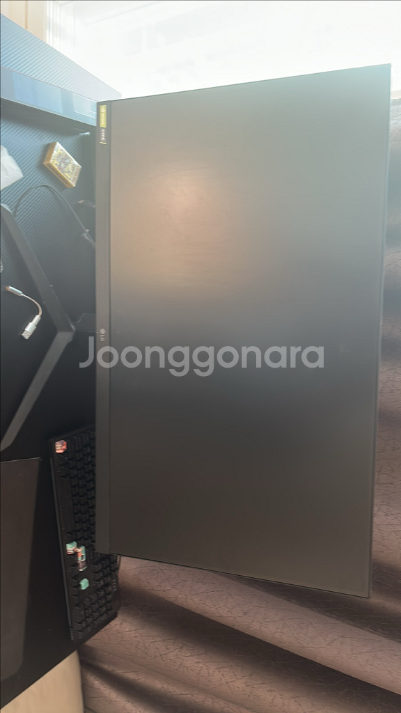LG 32GP850 게이밍 모니터 패널 파손--0