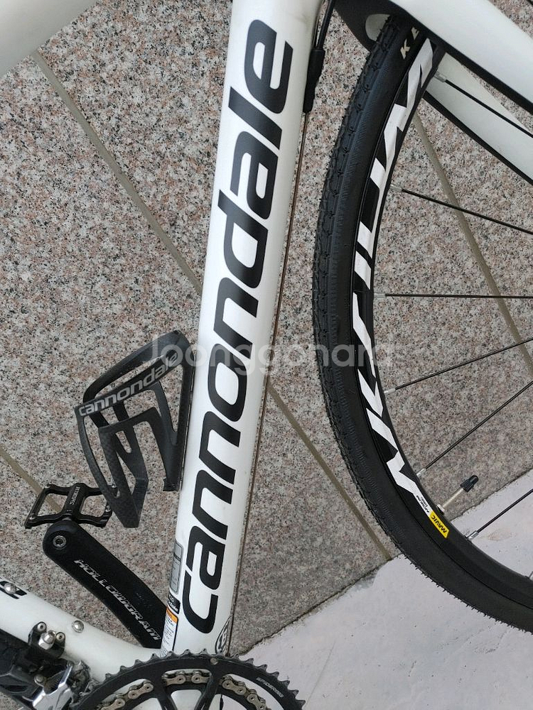 18년 캐논데일 슈퍼식스 에보 하이모듈 디스크 카본 로드자전거 52사이즈 팔아요.--2