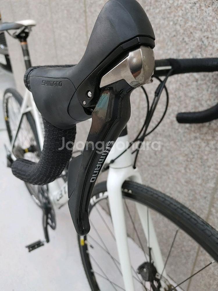 18년 캐논데일 슈퍼식스 에보 하이모듈 디스크 카본 로드자전거 52사이즈 팔아요.--4