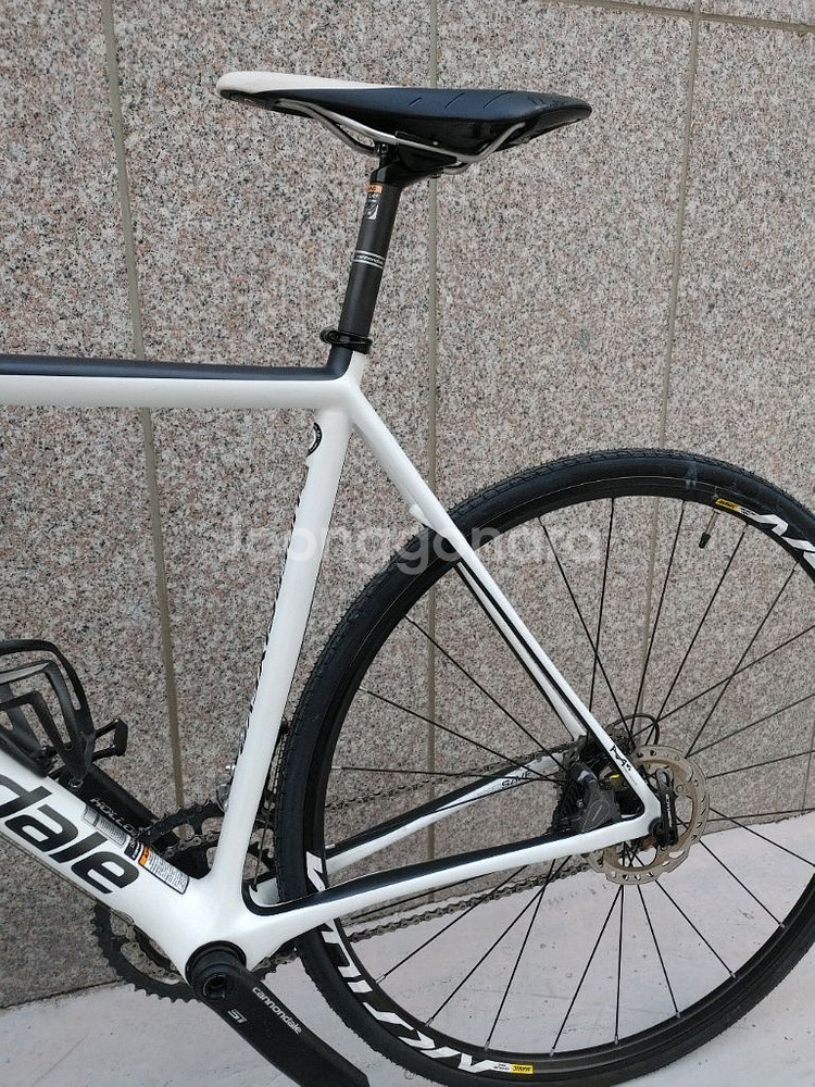 18년 캐논데일 슈퍼식스 에보 하이모듈 디스크 카본 로드자전거 52사이즈 팔아요.--8