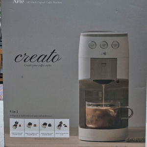 아르떼 크리에토 A02 커피머신 판매합니다