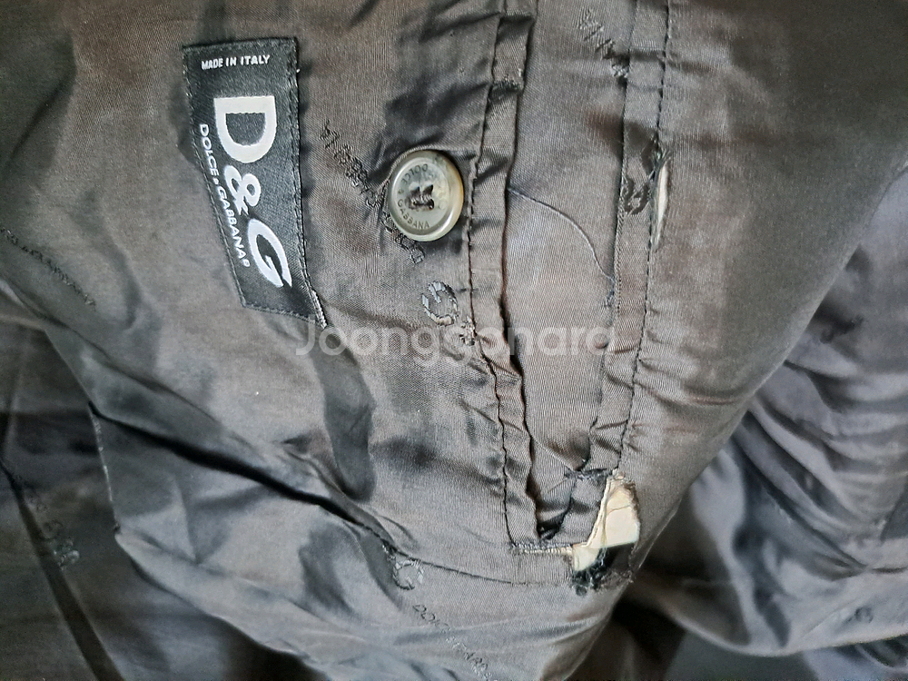 돌체앤가바나 남성 코트입니다- 색상은 블랙--5