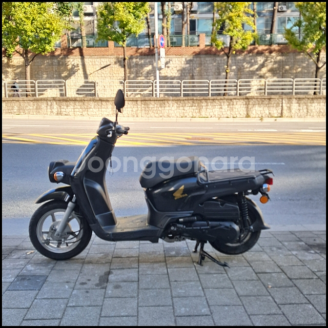 혼다 벤리110 블랙 19년식 스쿠터--0
