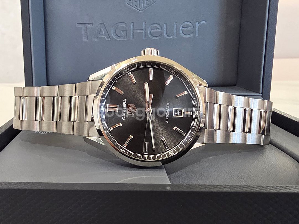 (미착용급 신형) 태그호이어 까레라 칼리버5 WBN2110 39MM--2