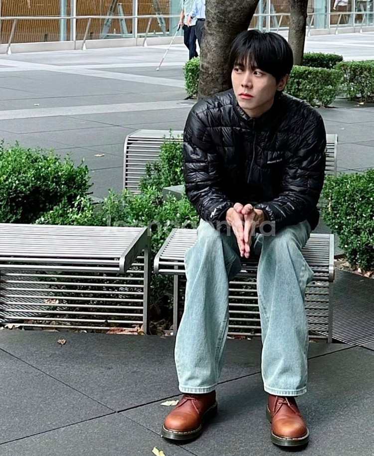 [새상품] 몽벨 플라즈마 1000 다운 자켓 블루 (XL)--8