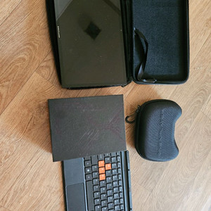 onexplayerx1 32g 2tb 팝니다