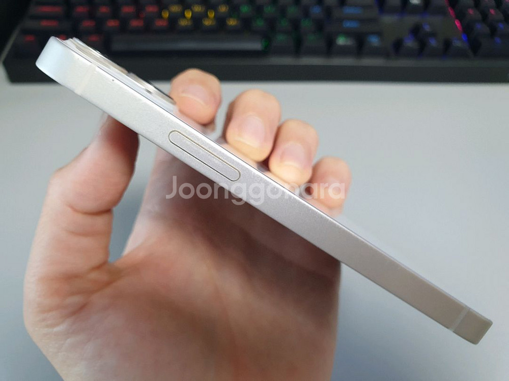 아이폰13 미니 / 128GB / 화이트--8