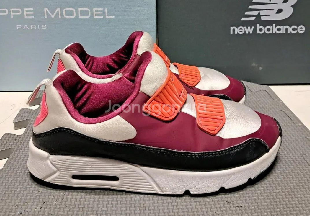 나이키키즈에어맥스 타이니205운동화--3