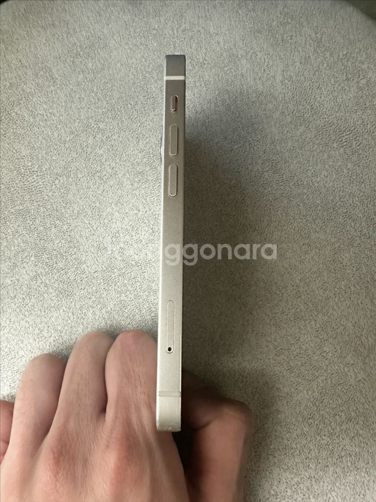 아이폰 13미니 256GB 화이트 배터리77%팝니다--2