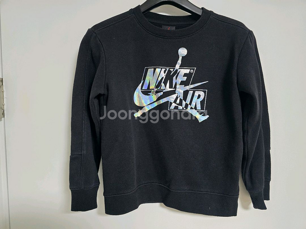 나이키 조던 키즈 기모 맨투맨 티셔츠 130사이즈 블랙--0