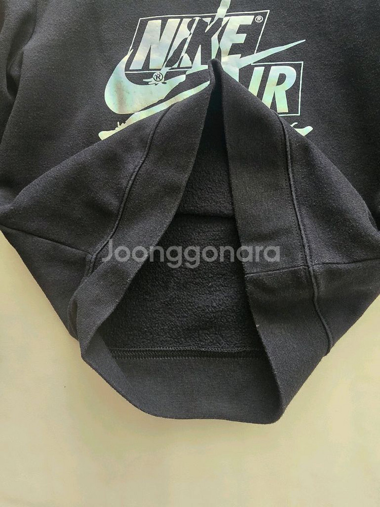 나이키 조던 키즈 기모 맨투맨 티셔츠 130사이즈 블랙--4