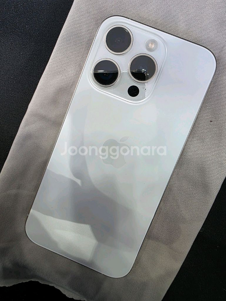 아이폰15프로 256GB 자급제 화이트--7