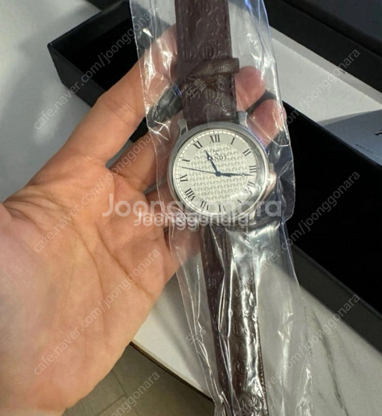 남성용 가죽시계--1