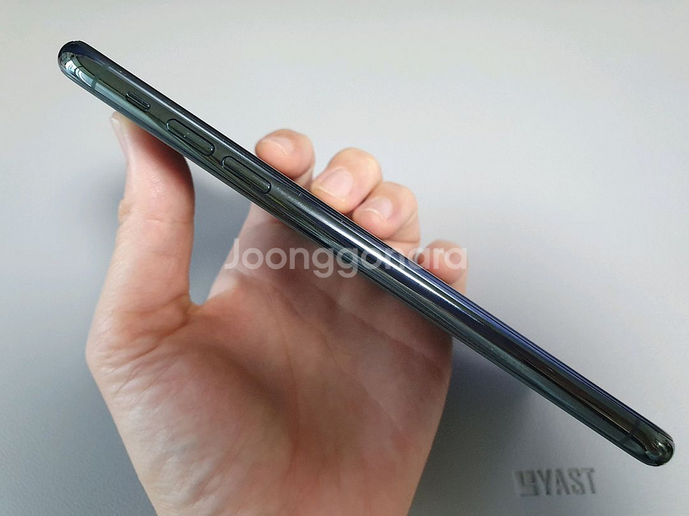 아이폰11 프로 맥스 / 256GB / 미드나이트 그린--6