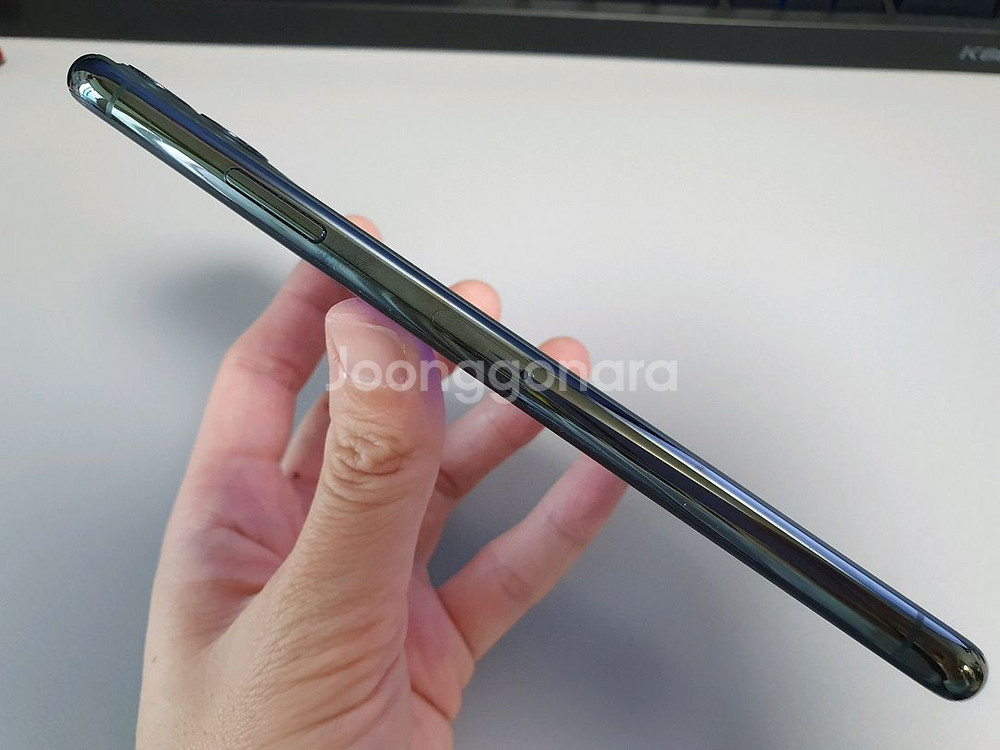 아이폰11 프로 맥스 / 256GB / 미드나이트 그린--8