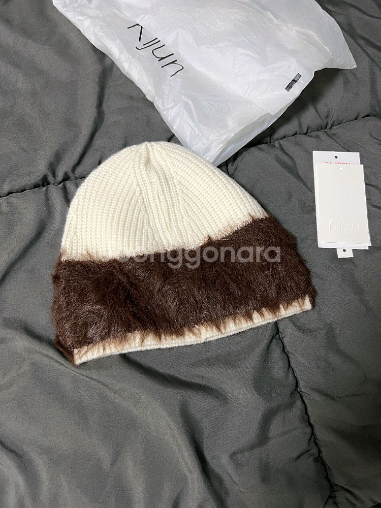 기준 엠블럼 비니 브라운--1