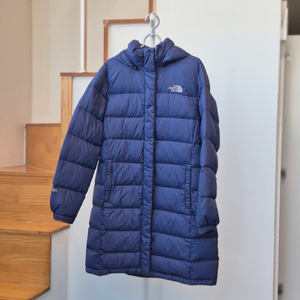 노스페이스 600 후드 패딩 점퍼 블루 (여성 90사이즈)