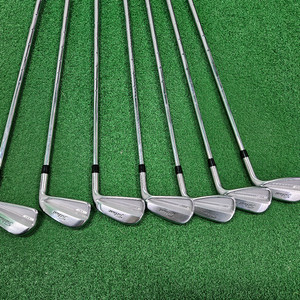 타이틀리스트 3서대 T100 7아이언 판매합니다