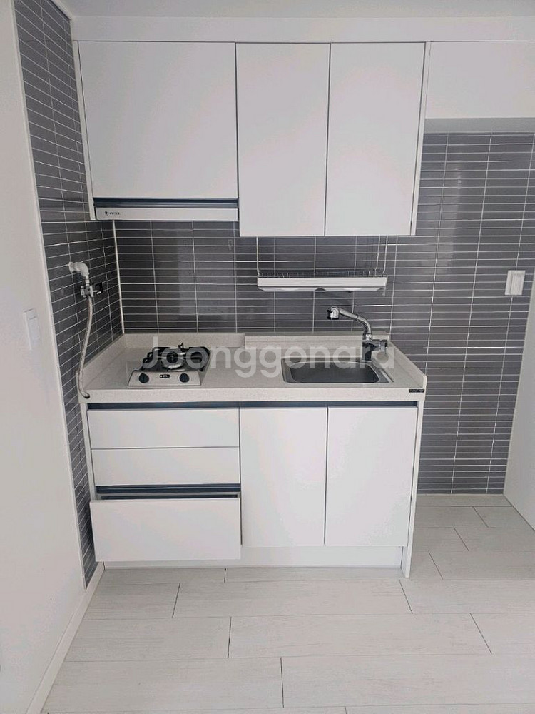 수원역도보10분세류동1.5룸2룸보증금60--2