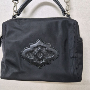 여성용 크로스백 오야니 더블지퍼 가방