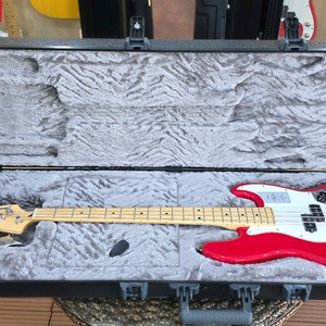 펜더 일펜 하이브리드 2 모더나레드 2024 콜렉션 PJ 재즈베이스 Hybrid