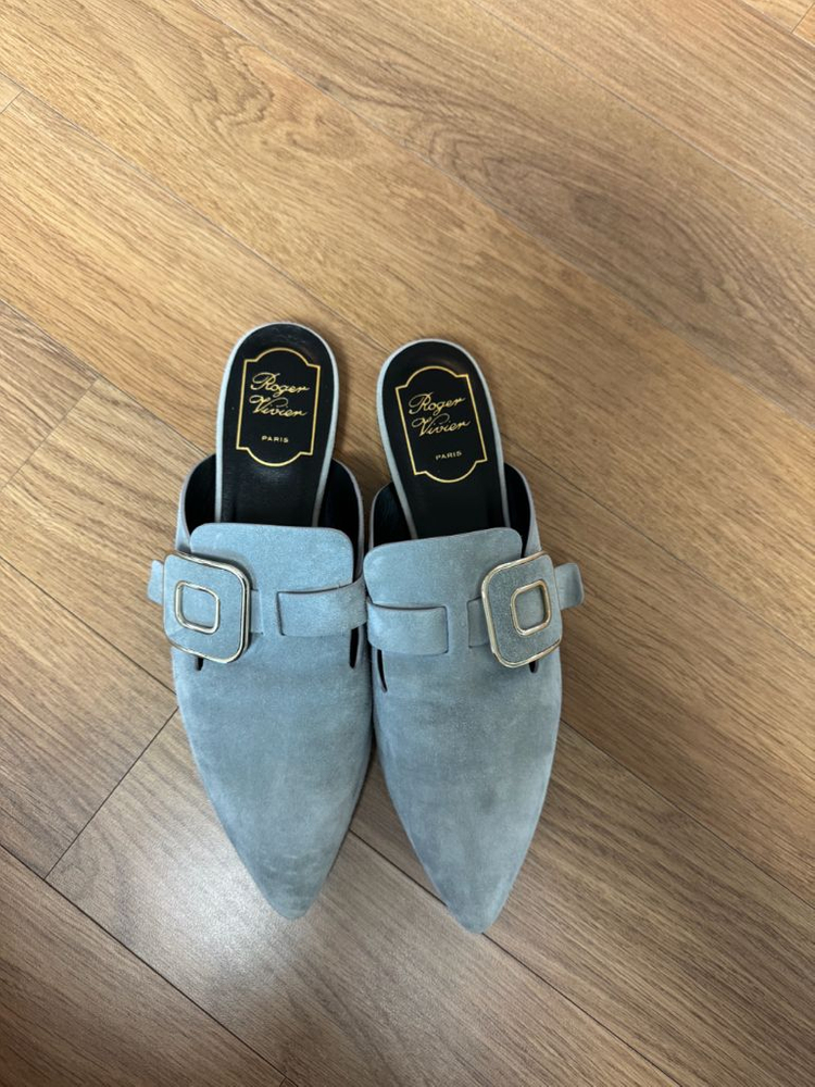 [Roger Vivier] 로저비비에 스웨이드 뮬 샌들 37.5 이미지