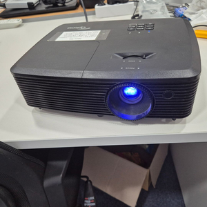 Optoma X341 빔프로젝터 (2대 보유) (1대 씩 판매가능)