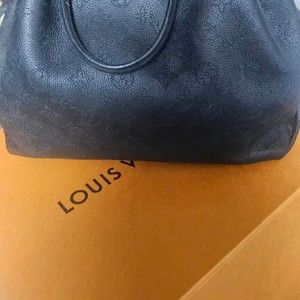 루이비통 토니아 MM 핸드백