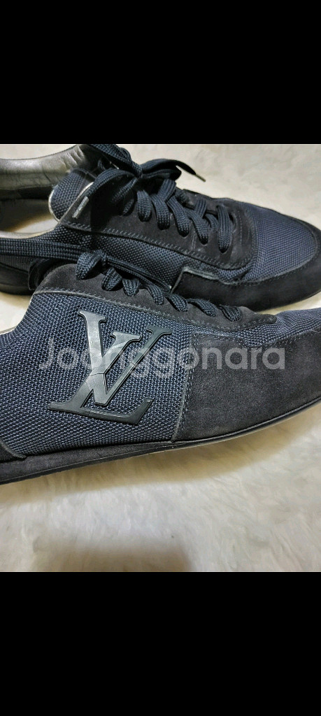 루이비통 크루즈남성스니커즈6(40)정품--4
