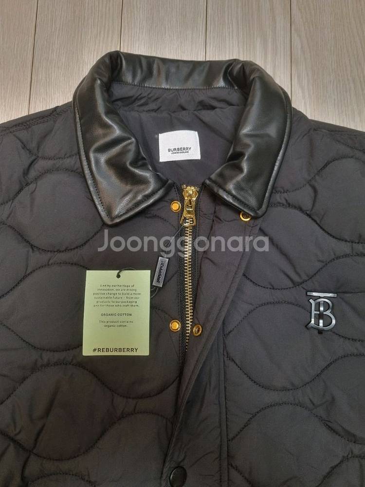 (새상폼)버버리 퀼팅 패딩 점퍼 블랙 XL--5