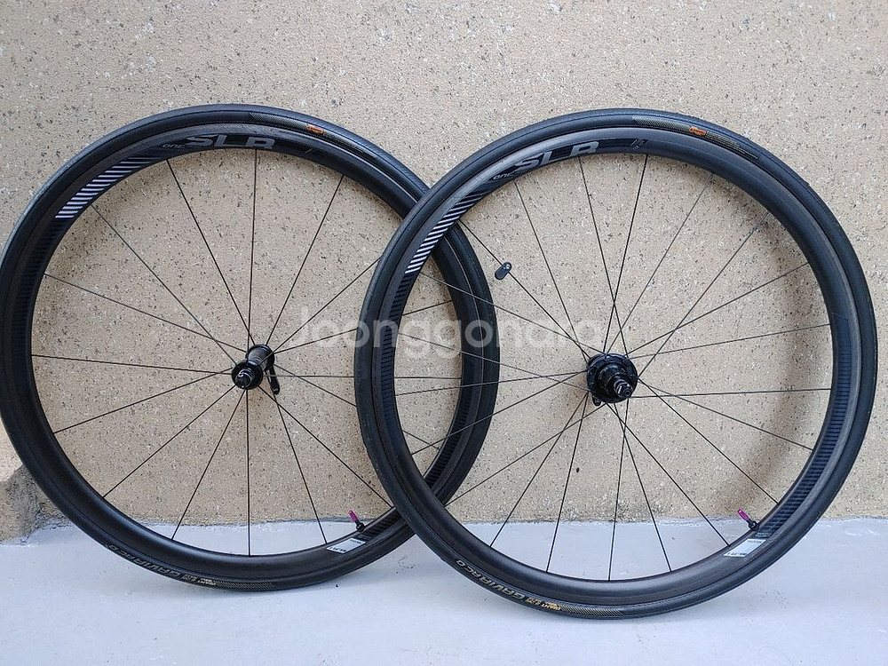 상태A급) 가성비갑 자이언트 slr1 림브 튜블리스래디 카본휠셋+브레이크패드 판매합니다 (43만원)--4