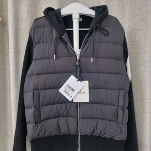 몽클레어 니트후드패딩 블랙 L 새제품