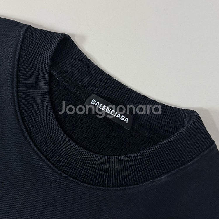 [S/당일출고]발렌시아가 웨이브로고 맨투맨--3