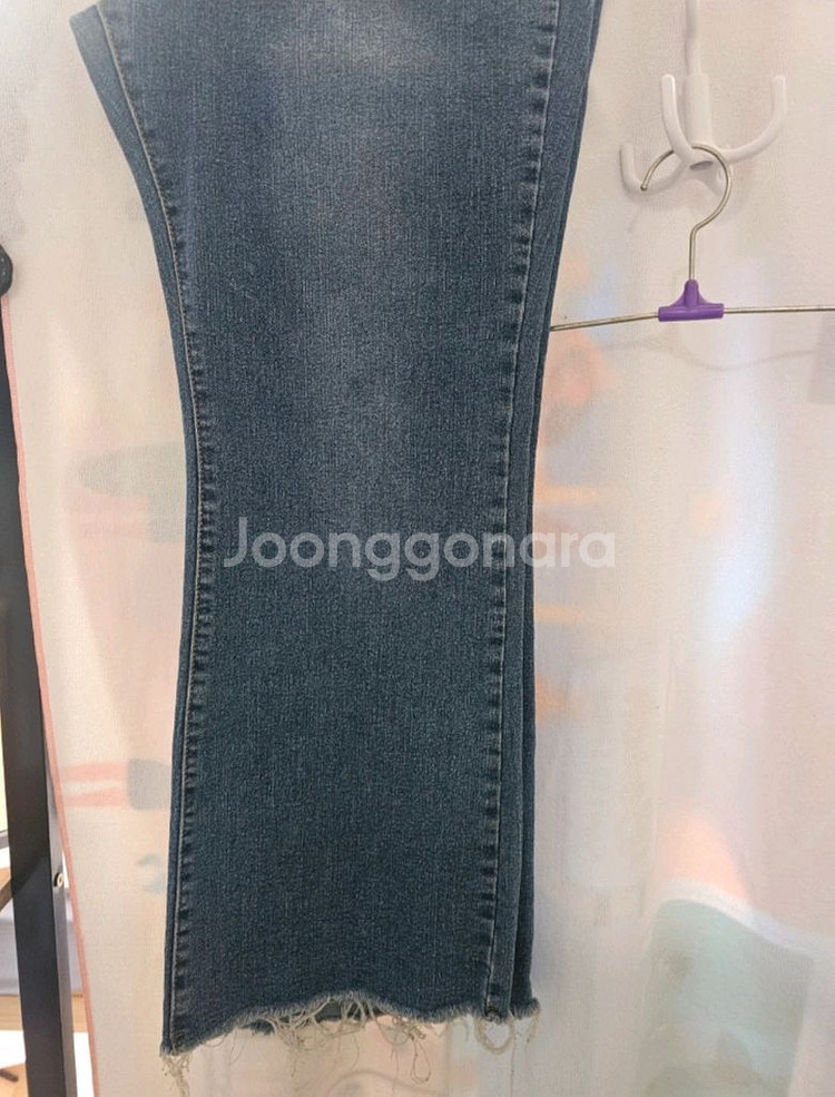 데님 부츠컷 청바지--6