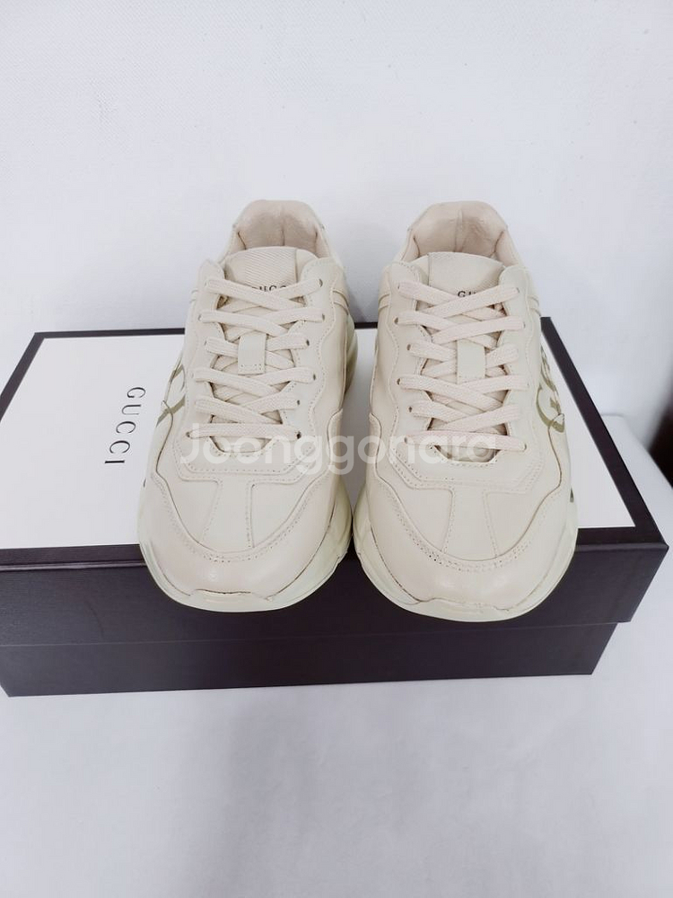 구찌 라이톤 띠로고 여성 스니커즈 35.5/225--1