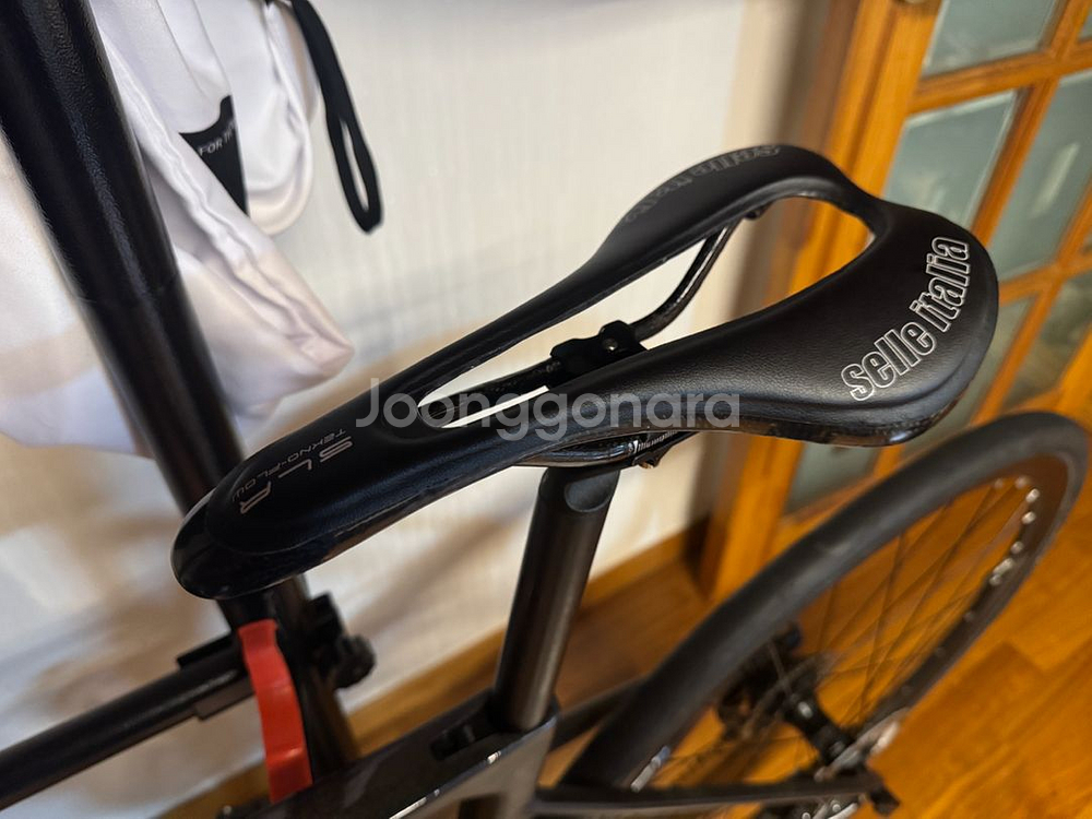 첼로 케인D7 일체형 카본핸들바 업글 팝니다--3