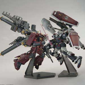 HG 풀아머 건담 VS 사이코 자쿠 세트 썬더볼트 10 주년 기념 Ver 팝니다