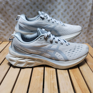 아식스 슈퍼블라스트2 러닝화 운동화 260