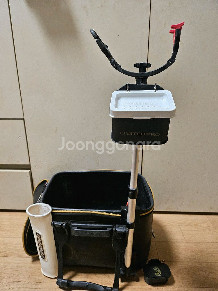 밑밥통,거치대,미끼통,주걱꽂이...--1