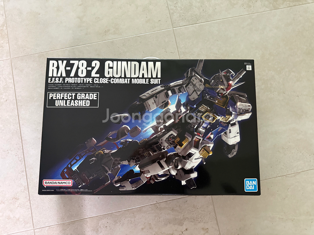 PG 언리쉬드 건담 팝니다--0