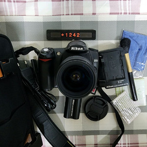 니콘 D50 디지털카메라 28-80미리 줌렌즈 가방 세트